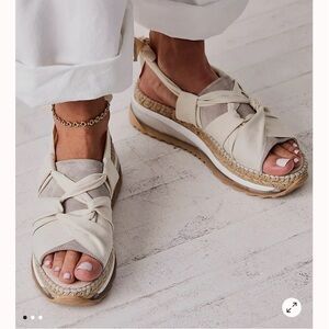 Free People Chapman Sandals, NIB